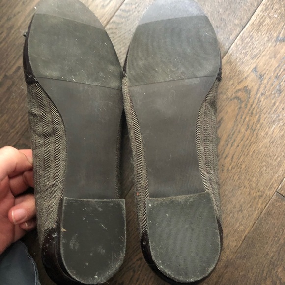 Liz Claiborne® Toe Ballet Flats - Picture 3 of 3